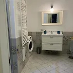 Casa Gaia A Due Passi Dal Duomo Апартаменты Неаполь